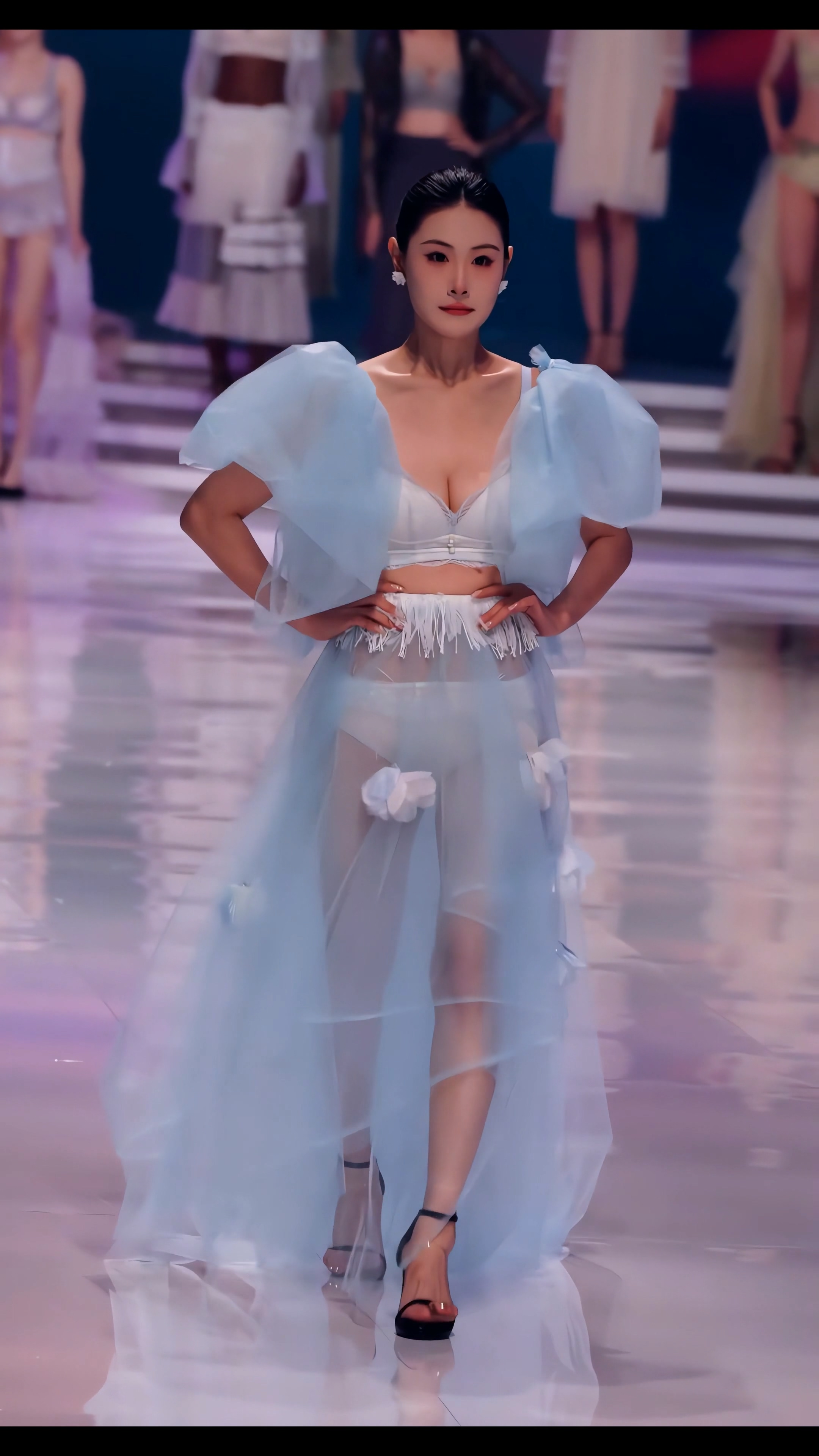 NOVENDREAM-4K无水印高质量时装短视频👗-NOVENDREAM