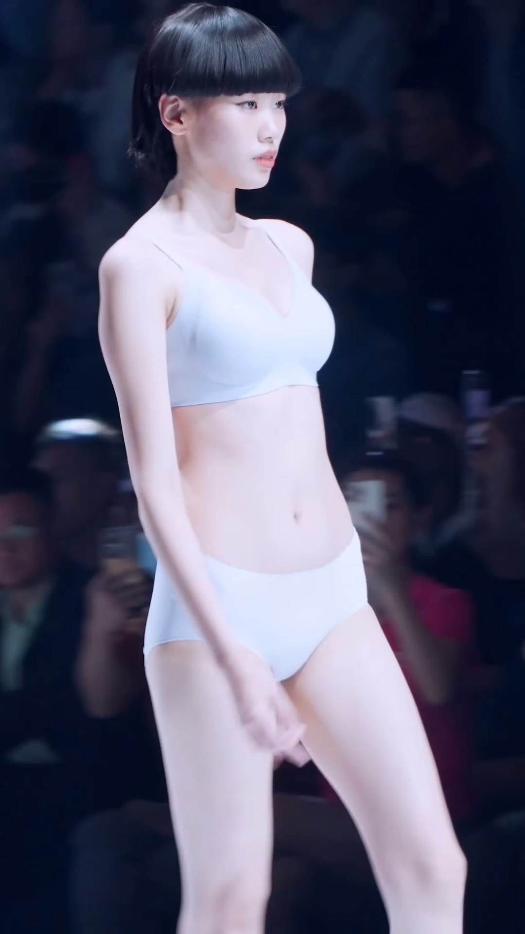 NOVENDREAM-无水印高质量时装短视频👗-NOVENDREAM