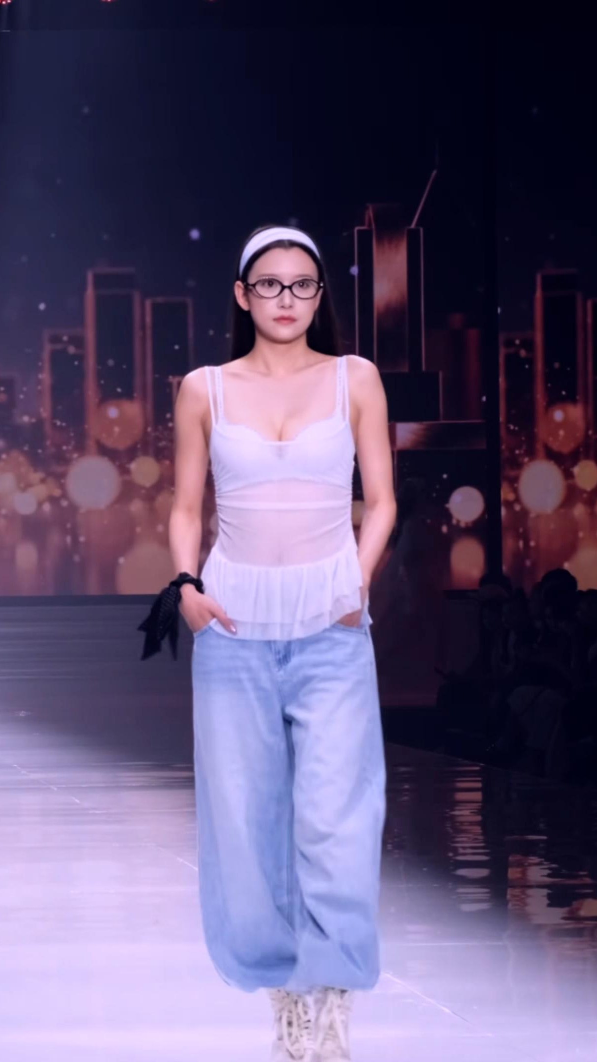 2026-SIUF深圳内衣展-品牌都市丽人4K版👙-NOVENDREAM