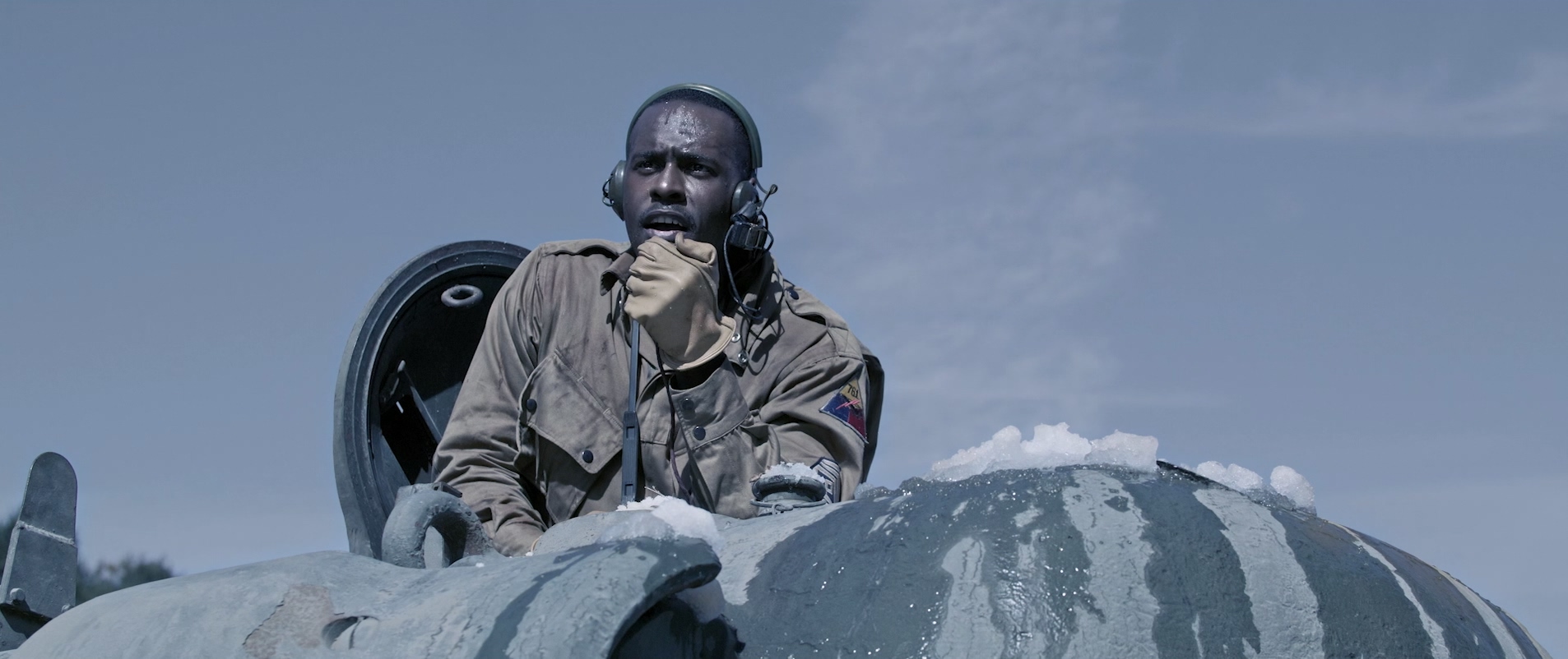 图片[5]-二战黑豹.简繁英字幕.Black.Panthers.Of.WWII.2025.REMUX.Bluray.1080p-微分享自媒体驿站