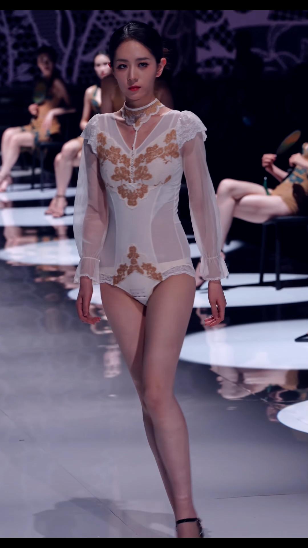 NOVENDREAM-4K无水印高质量短视频👗-NOVENDREAM