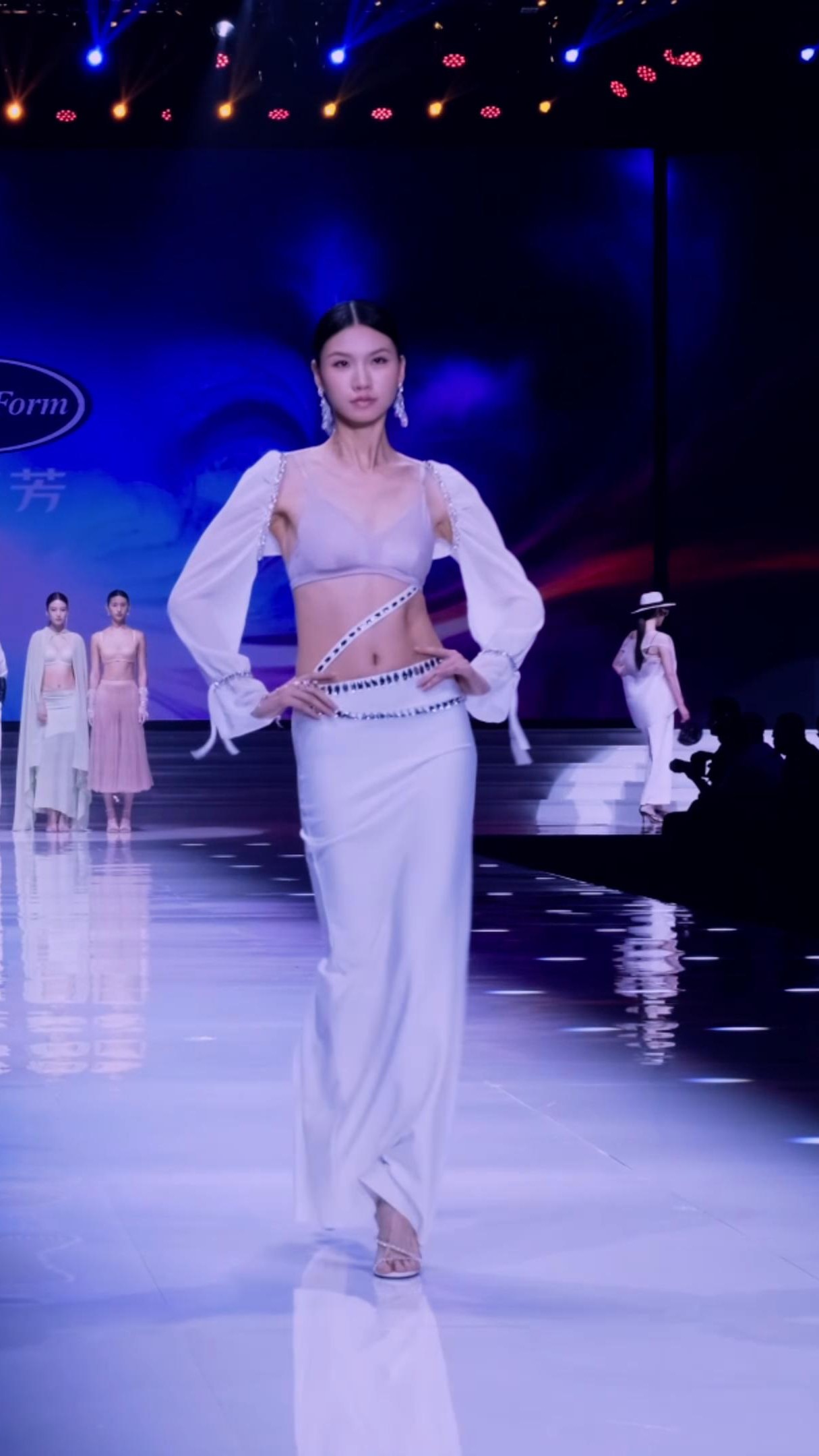 2026-SIUF深圳内衣展-品牌安莉芳4K版👙-NOVENDREAM